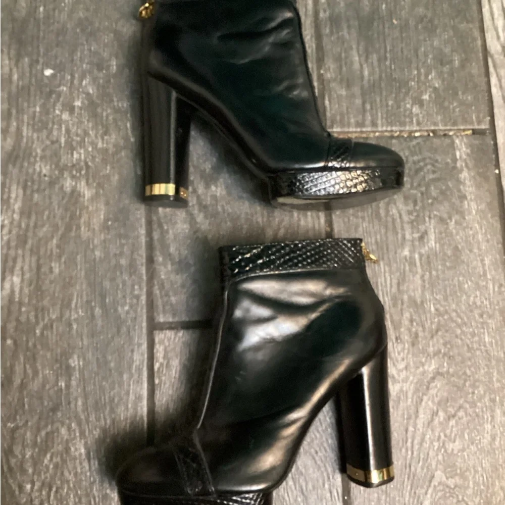 Tory Burch Anthea Platform Bootie - Picture 5 of 6